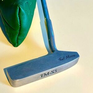 TM-S5 Tad Moore putter